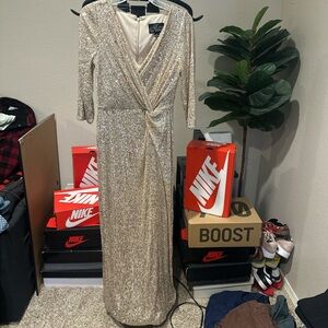 Alex Evenings Gold champagne color Long Sleeve Sequin Dress